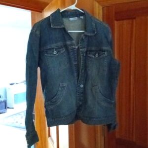 Women's jean jacket 8/10